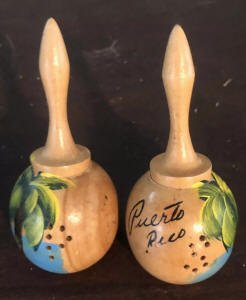 vintage puerto rico maraca shakers salt pepper